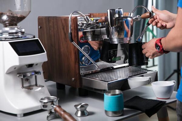 NOOK MINI VARIABLE FLOW EAPRESSO MACHINE - Image 3